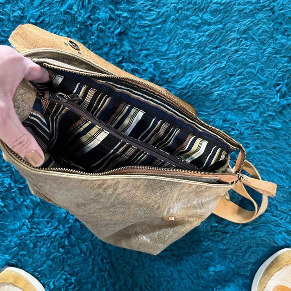 Jesslyn Blake Striped Interior Tote with Tan Leather Trim - Picture 4 of 5